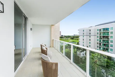 220 SE Mizner Boulevard Boca Raton FL 33432