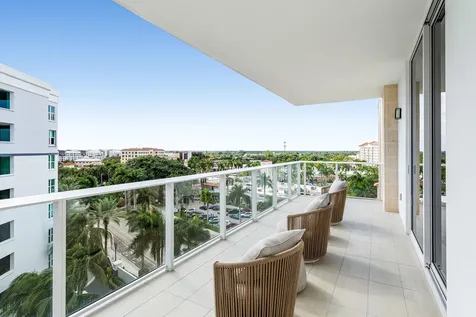 220 SE Mizner Boulevard Boca Raton FL 33432