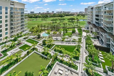 220 SE Mizner Boulevard Boca Raton FL 33432