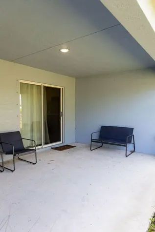 517 Sw Ray Avenue Port Saint Lucie FL 34983