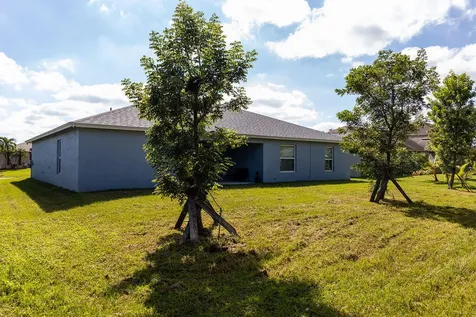 517 Sw Ray Avenue Port Saint Lucie FL 34983