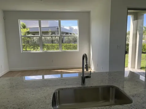 8542 Via Mar Rosso Lake Worth FL 33467