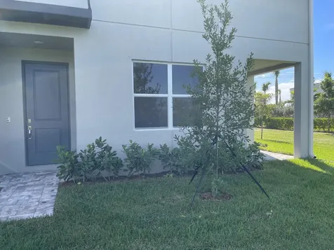 8542 Via Mar Rosso Lake Worth FL 33467