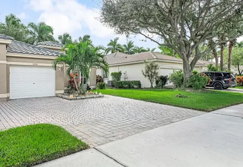 9799 Crescent View Drive Boynton Beach FL 33437