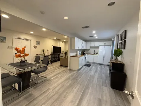 1613 Sherwood Avenue Mangonia Park FL 33407
