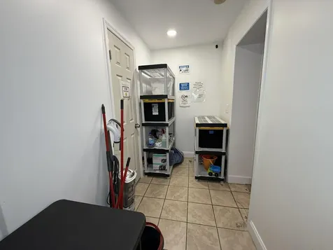 1613 Sherwood Avenue Mangonia Park FL 33407