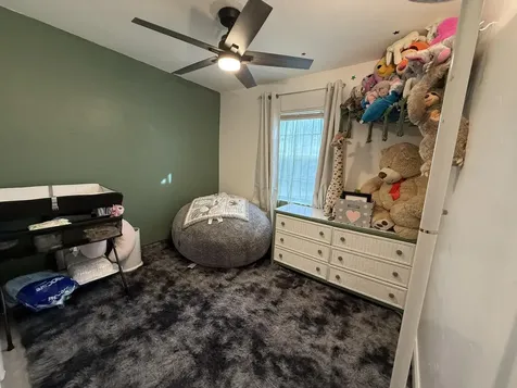 1613 Sherwood Avenue Mangonia Park FL 33407