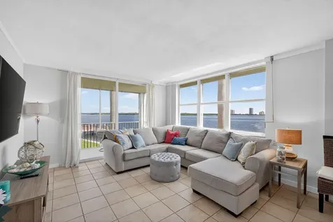 100 Paradise Harbour Boulevard North Palm Beach FL 33408