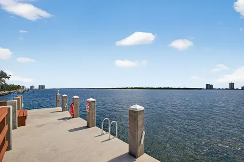 100 Paradise Harbour Boulevard North Palm Beach FL 33408