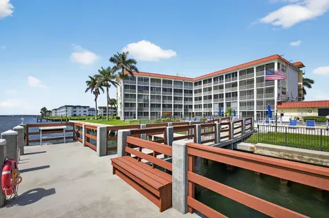 100 Paradise Harbour Boulevard North Palm Beach FL 33408