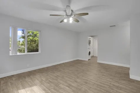 2227 NE 3rd Avenue Delray Beach FL 33444