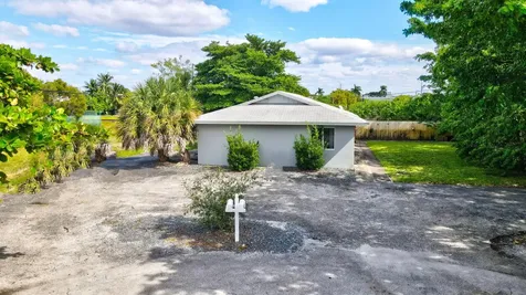2227 NE 3rd Avenue Delray Beach FL 33444