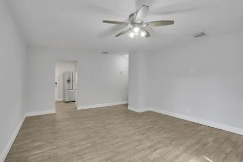 2227 NE 3rd Avenue Delray Beach FL 33444