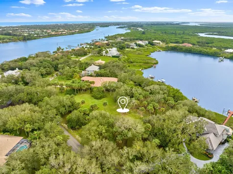 2545 Riverview Court Vero Beach FL 32963