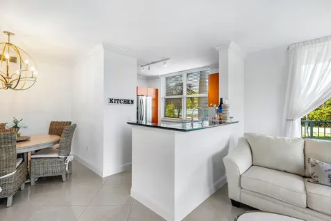 700 E Boynton Beach Boulevard Boynton Beach FL 33435