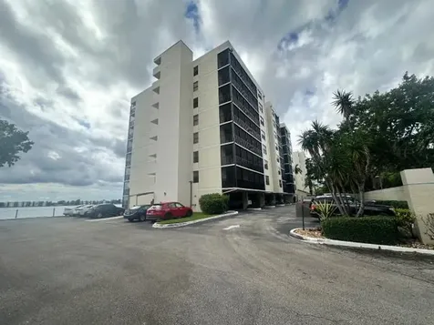 105 Lake Emerald Drive Oakland Park FL 33309