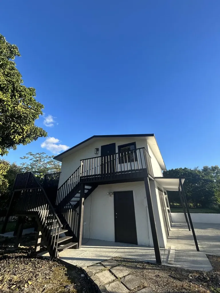 14840 SW 21st Street Davie FL 33326