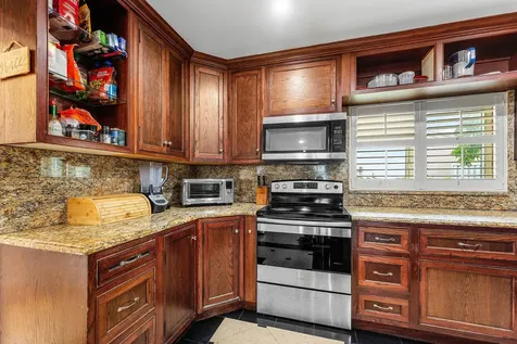 305 Sw 3rd Street Boynton Beach FL 33435