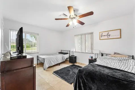 305 Sw 3rd Street Boynton Beach FL 33435