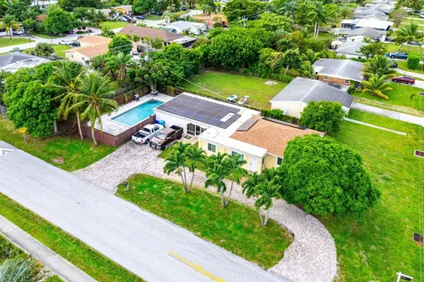 305 Sw 3rd Street Boynton Beach FL 33435