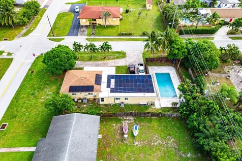 305 Sw 3rd Street Boynton Beach FL 33435