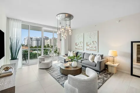 200 Se Mizner Boulevard Boca Raton FL 33432