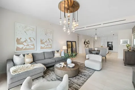 200 Se Mizner Boulevard Boca Raton FL 33432
