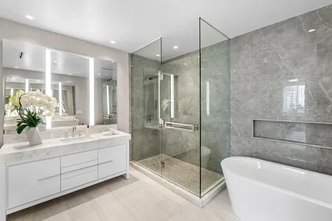 200 Se Mizner Boulevard Boca Raton FL 33432