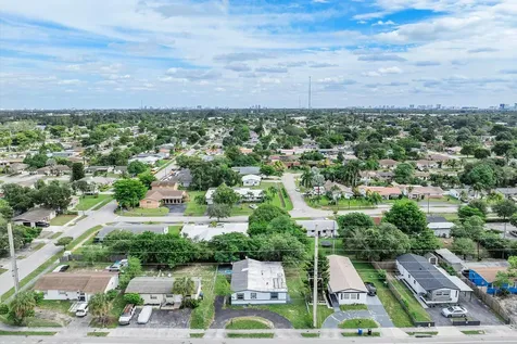 2300 Nw 31st Avenue Fort Lauderdale FL 33311