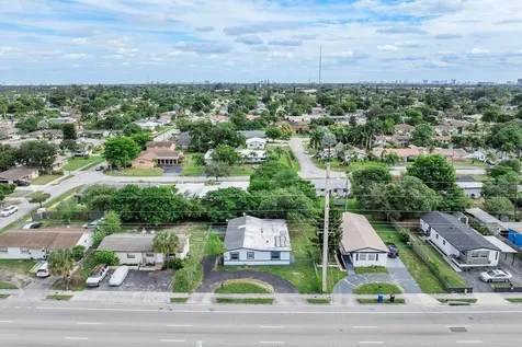 2300 Nw 31st Avenue Fort Lauderdale FL 33311