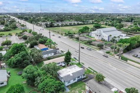 2300 Nw 31st Avenue Fort Lauderdale FL 33311