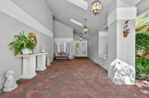 7205 Mandarin Drive Boca Raton FL 33433