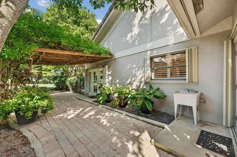 7205 Mandarin Drive Boca Raton FL 33433