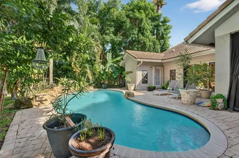 7205 Mandarin Drive Boca Raton FL 33433