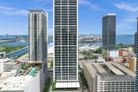 159 NE 6th Street Miami FL 33132