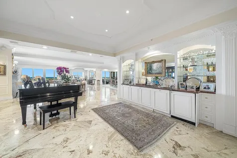201 S Narcissus Avenue West Palm Beach FL 33401