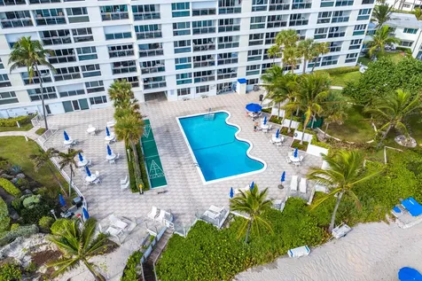 500 Se 21st Avenue Deerfield Beach FL 33441