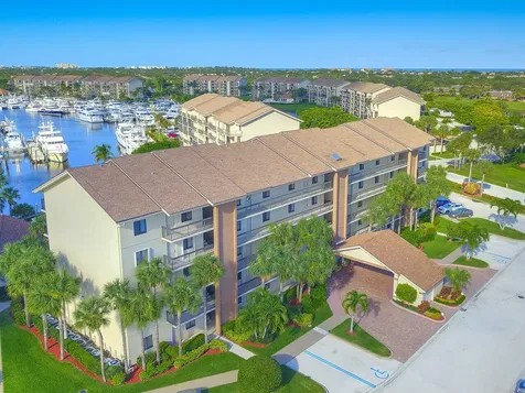 701 Seafarer Circle Jupiter FL 33477