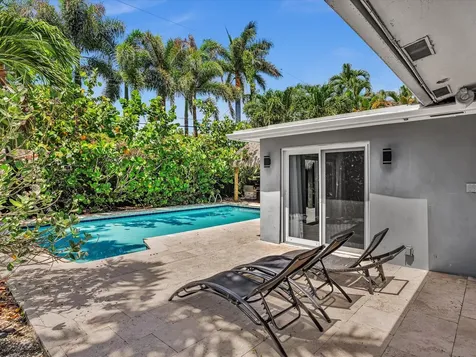 1786 NE 21st Street Fort Lauderdale FL 33305