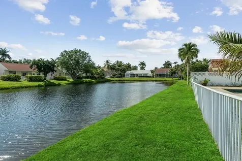 1049 Siena Oaks Circle Palm Beach Gardens FL 33410