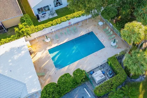 1049 Siena Oaks Circle Palm Beach Gardens FL 33410