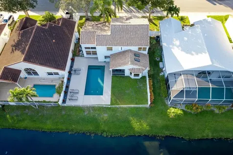 1049 Siena Oaks Circle Palm Beach Gardens FL 33410