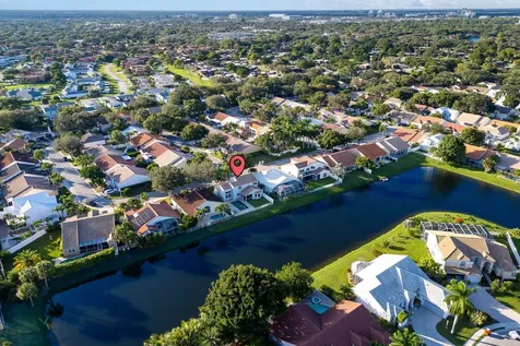 1049 Siena Oaks Circle Palm Beach Gardens FL 33410