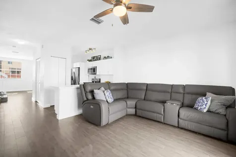 9155 Sw 227th Street Cutler Bay FL 33190