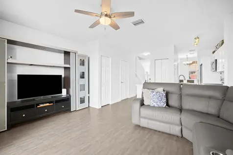 9155 Sw 227th Street Cutler Bay FL 33190