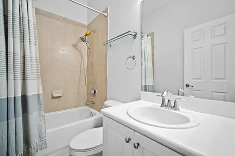 9155 Sw 227th Street Cutler Bay FL 33190