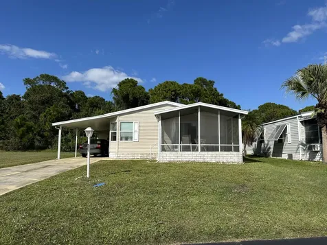 302 Tropical Isles Circle Fort Pierce FL 34982