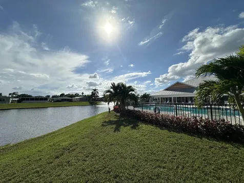 302 Tropical Isles Circle Fort Pierce FL 34982