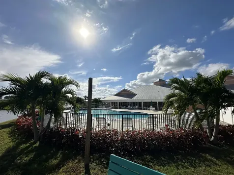 302 Tropical Isles Circle Fort Pierce FL 34982
