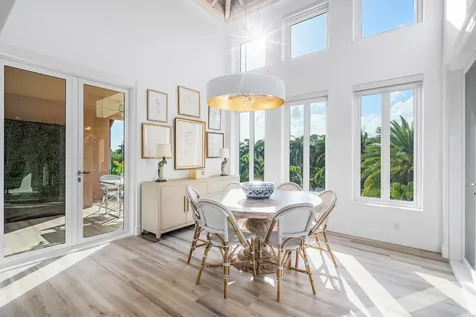 100 Se 5th Avenue Boca Raton FL 33432